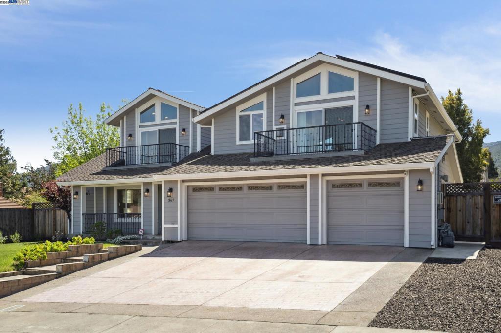 367 Mt Washington Way