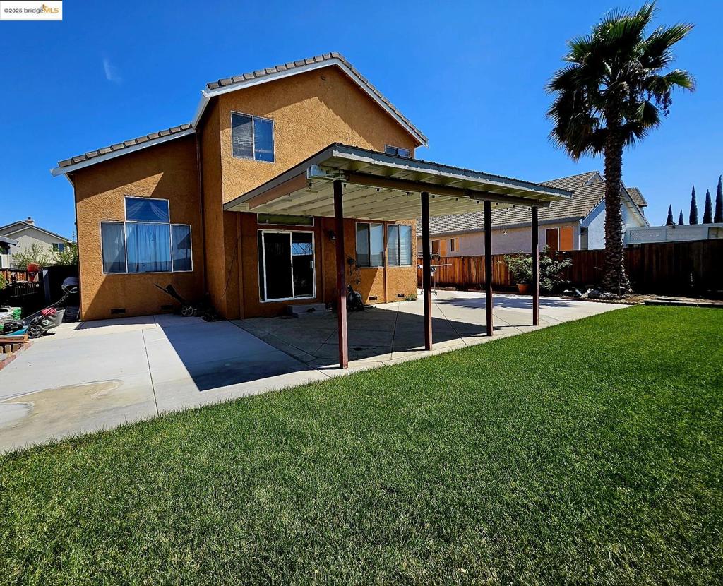 NEWPORTLAG - Residential Lease