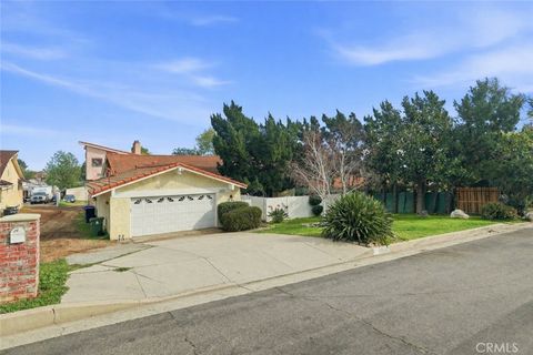 Photo of 10516 Independence Avenue, Chatsworth, CA 91311 (MLS # SR26024859)