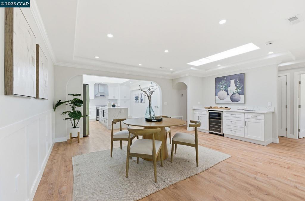 ROSSMOOR - Residential