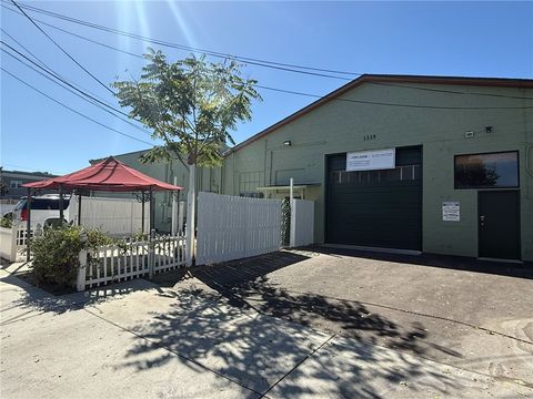 Photo of 1335 Railroad Street, Paso Robles, CA 93446 (MLS # NS25261017)