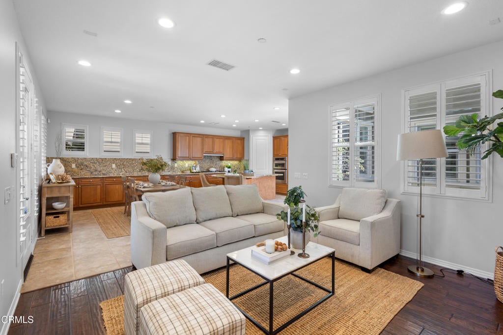 4082 Farralon Way