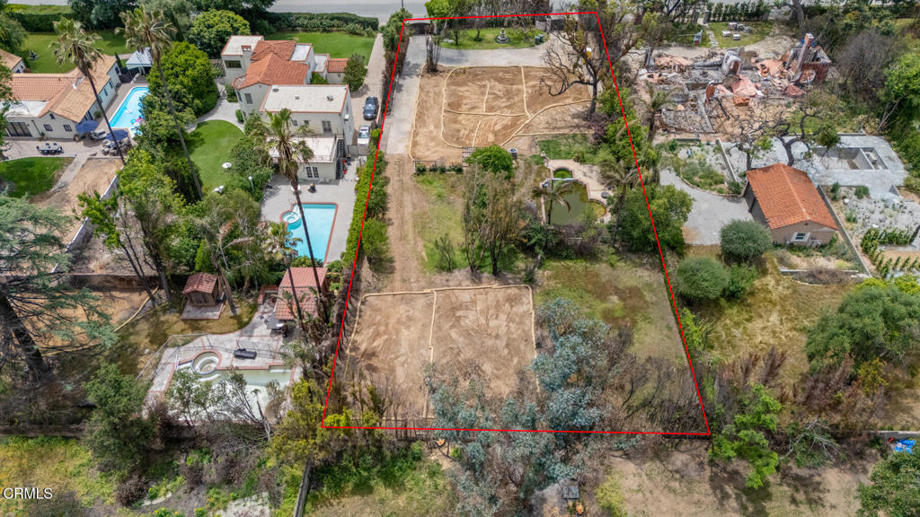 1691 E Mendocino