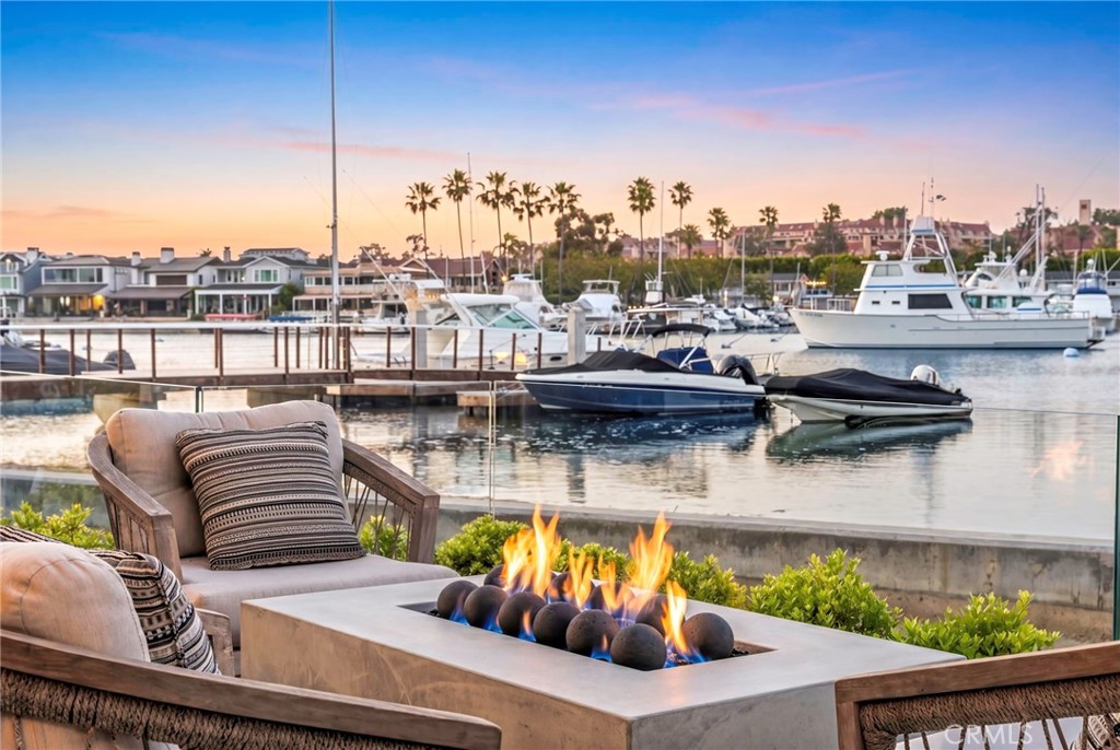 409 North Bayfront