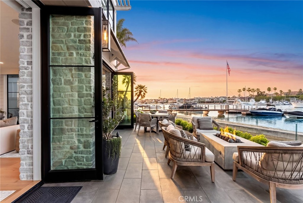 409 North Bayfront