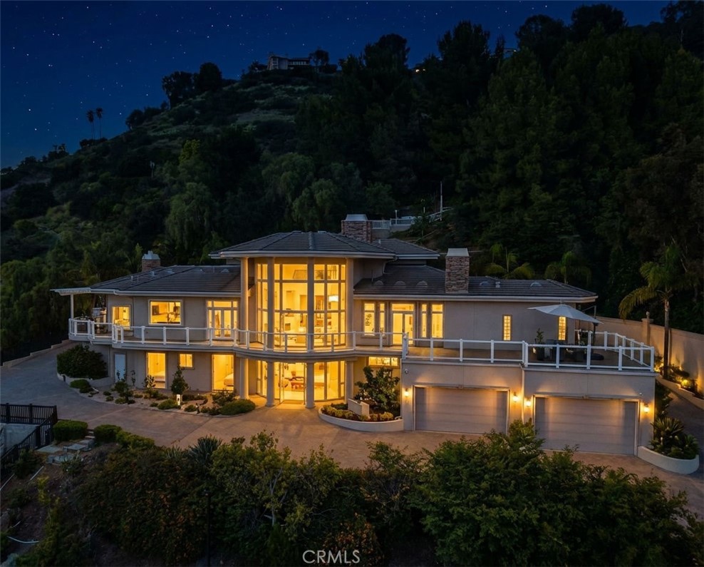 10322 Saint Charles Way