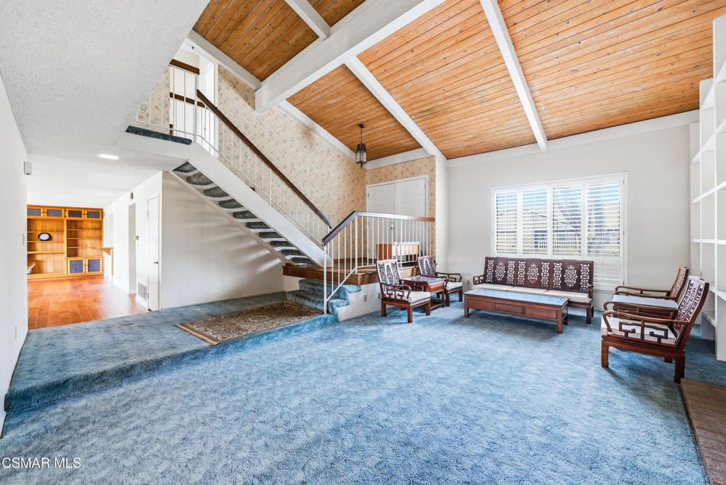 Photo of 3308 Sawtooth Court, Thousand Oaks, CA 91362 (MLS # 226000845)