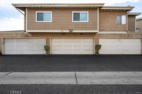 Photo of 3936 W 5th St #44, Santa Ana, CA 92703 (MLS # TR26072916)