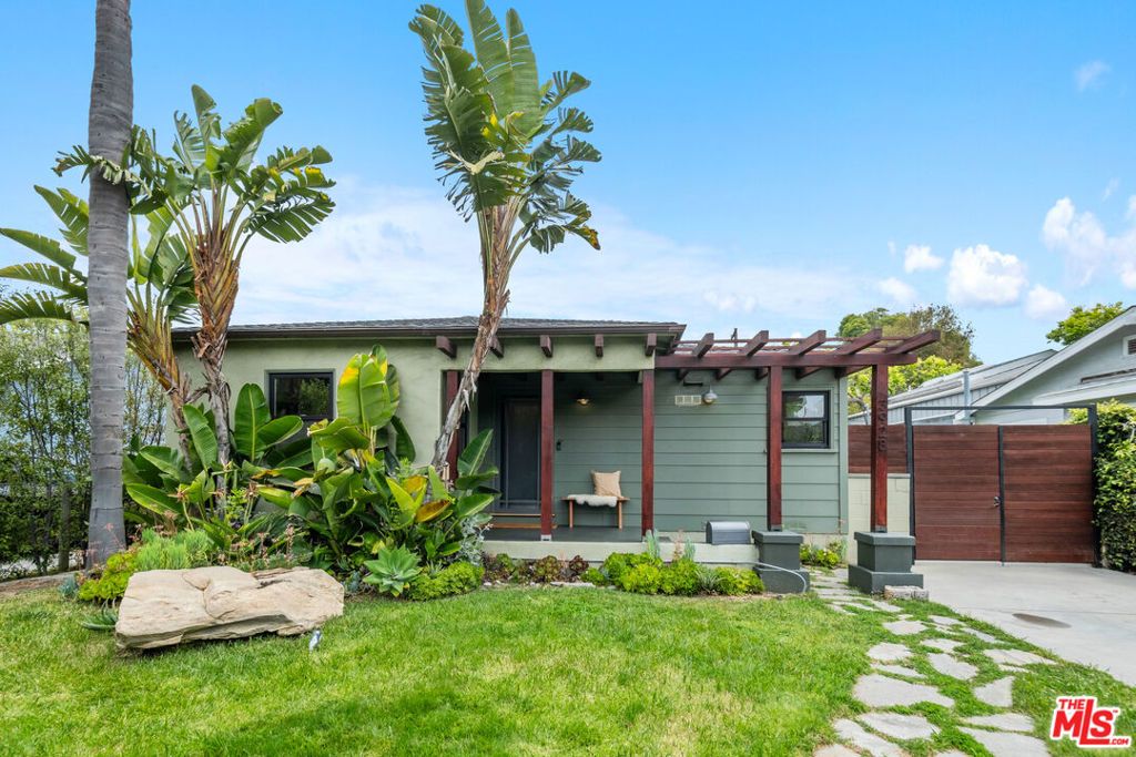 listing image 130722993251844975071