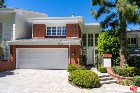 12555 The Vista Los Angeles CA 90049