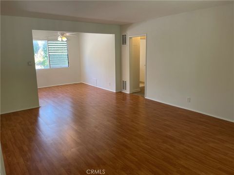 Photo of 630 San Vicente Blvd #E, Santa Monica, CA 90402 (MLS # TR26062141)