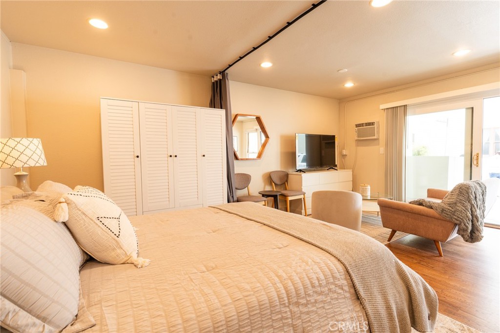 327 Third Street V