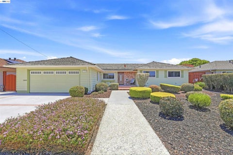 Photo of 5346 Brophy Dr DR, Fremont, CA 94536 (MLS # 41139485)