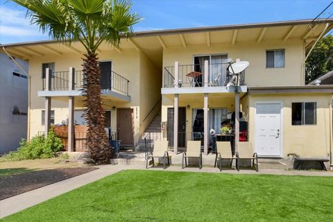 Photo of 2379 Galway Court, Santa Clara, CA 95050 (MLS # ML82053571)