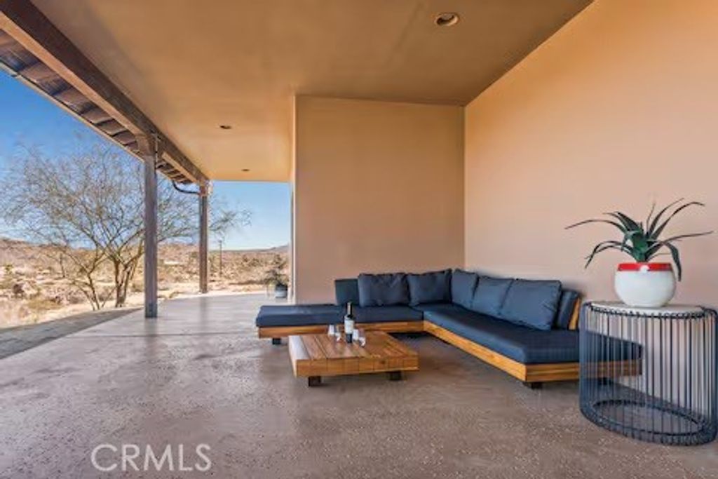 listing image 130728863096458843365