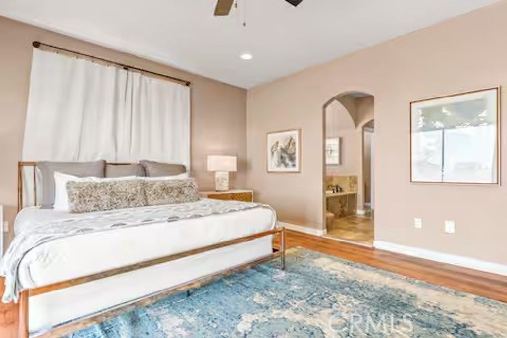 listing image 130727166469868157760