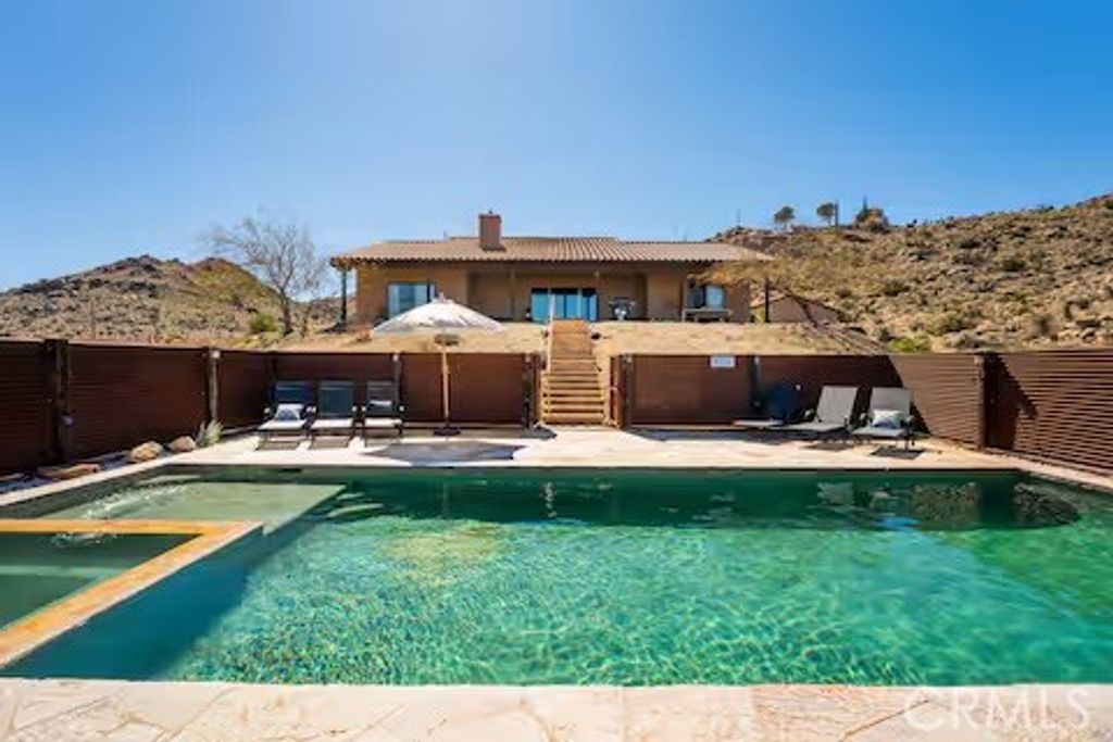 listing image 130723502538787621686
