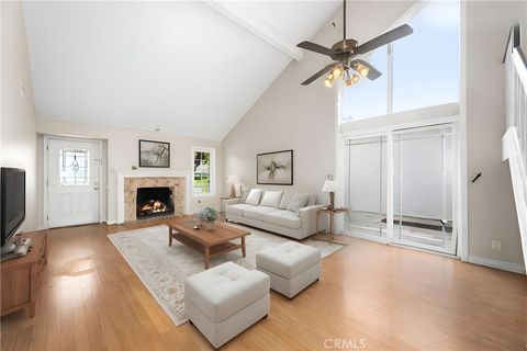 3 Rock Springs Irvine CA 92604