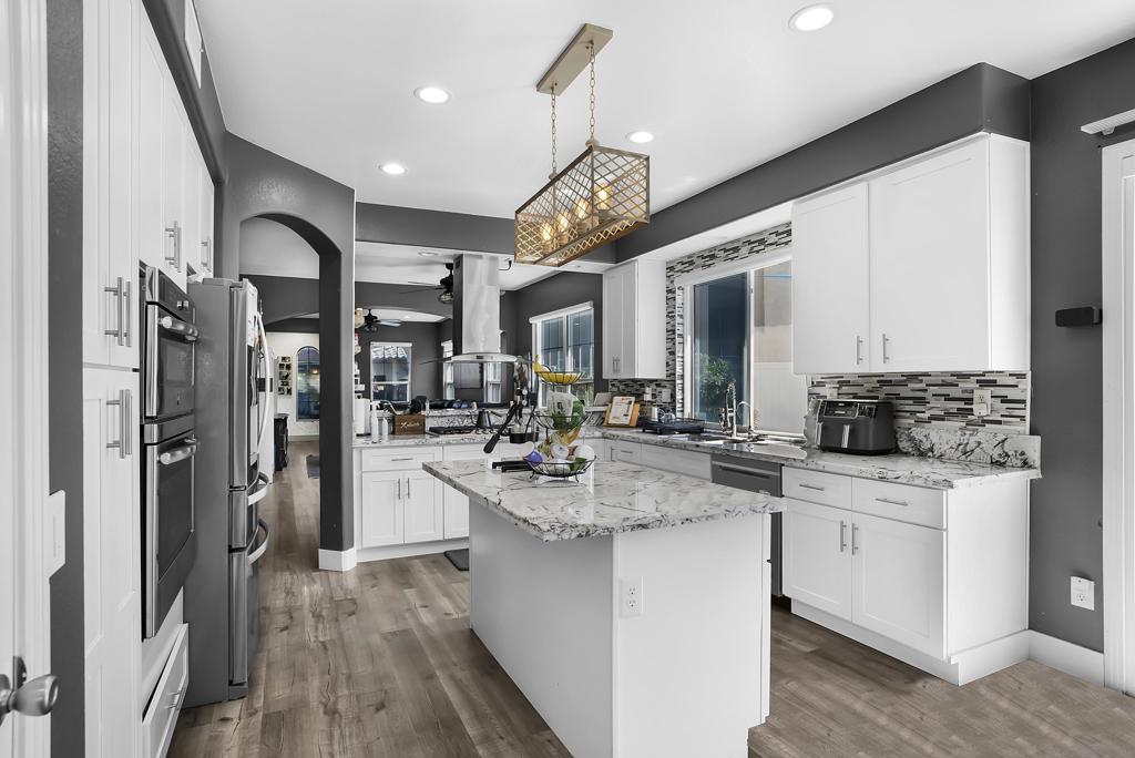 1258 W Vaquero Ct.