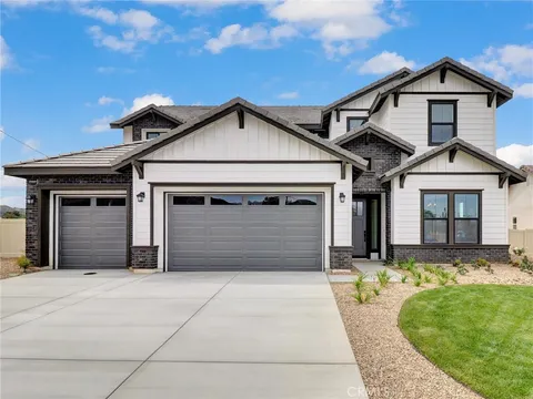 35871 Wildwood Crest Drive, Yucaipa, CA 92399 - MLS#: IV26048800