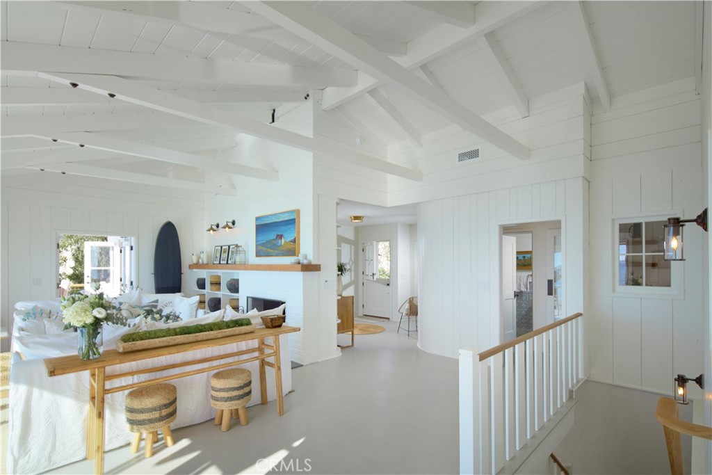 Victoria Beach (VB) - Residential Lease