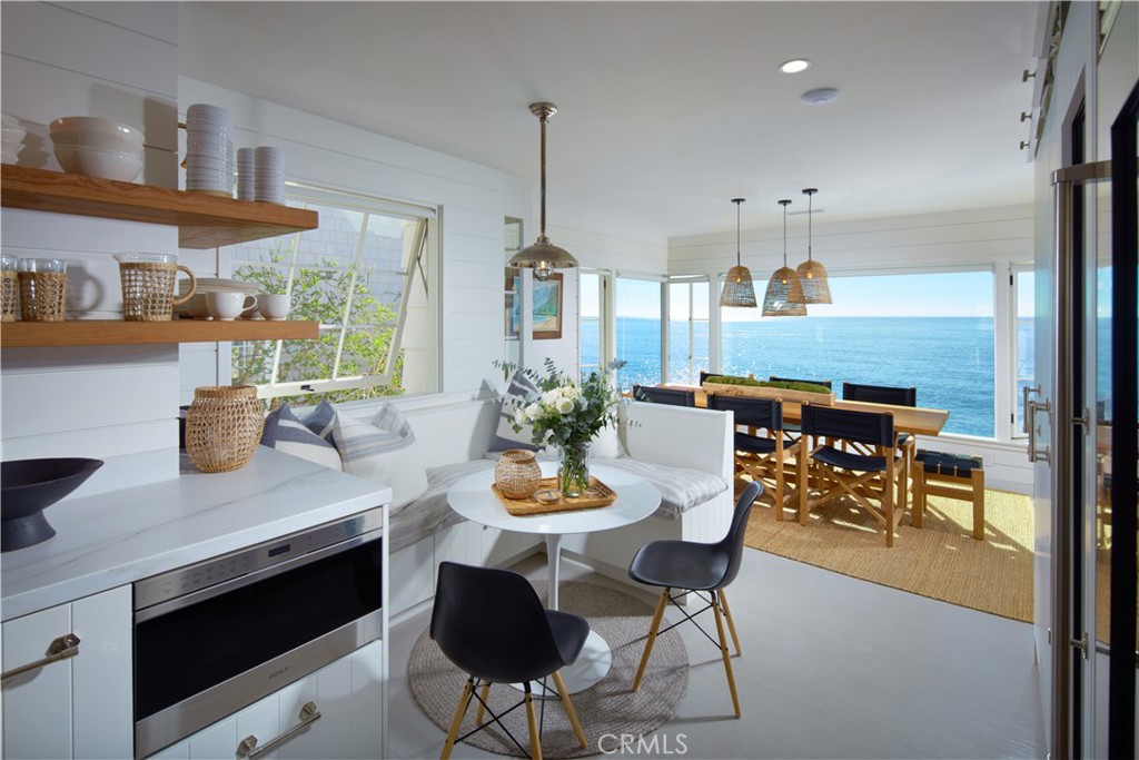 Victoria Beach (VB) - Residential Lease