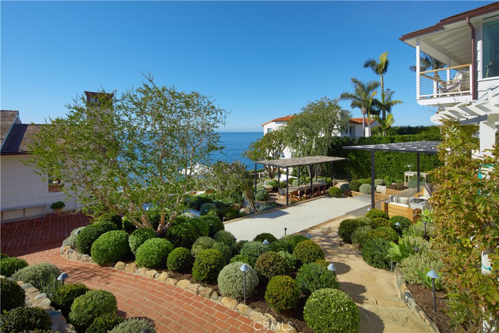 Victoria Beach (VB) - Residential Lease