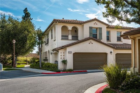 Photo of 20008 Villa Palazzo, Yorba Linda, CA 92886 (MLS # PW26045376)