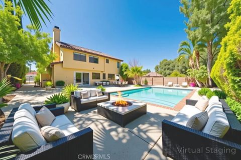 49 Village Loop Road Pomona CA 91766