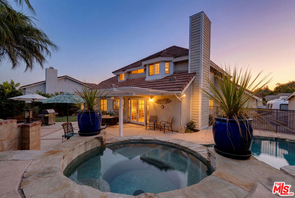 977 Saddlehorn Place