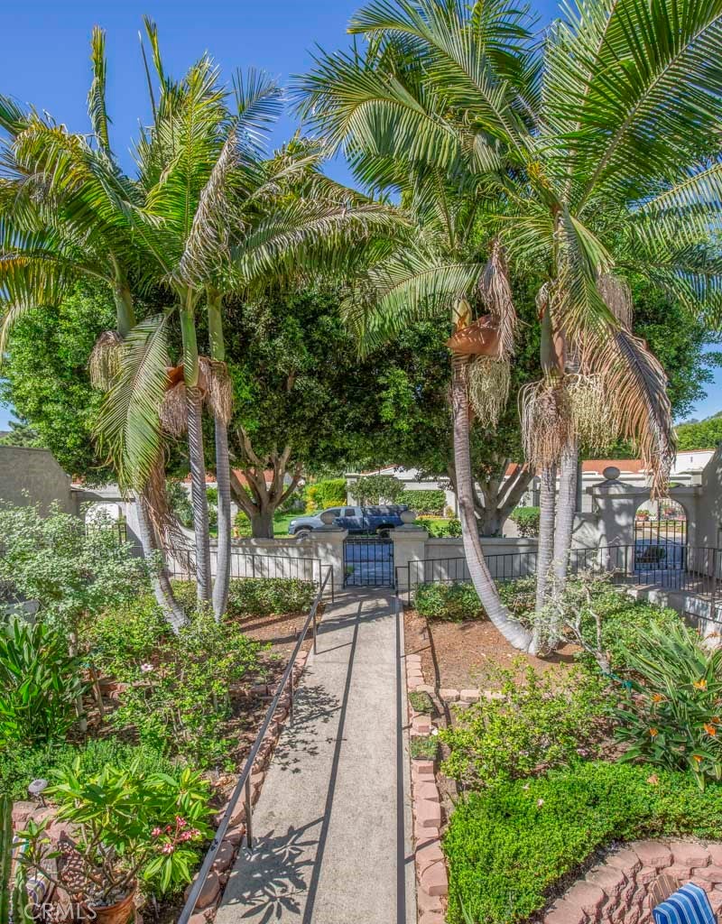 5531 Via La Mesa O