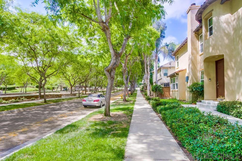 10477 YELLOW ROSE LANE