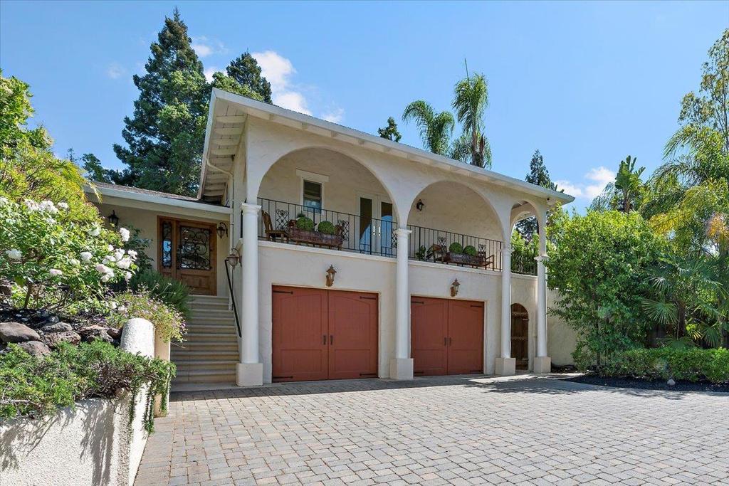 Properties 2 17274 Verdes Robles