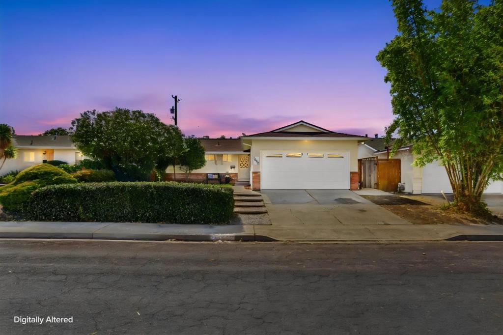 1662 Everglades Drive