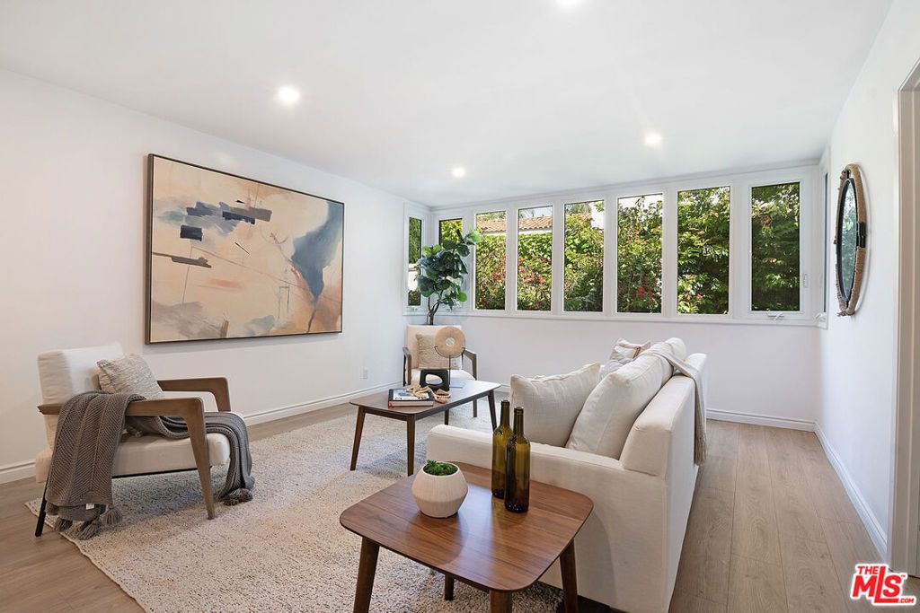 Photo of 10725 Ohio Avenue #204, Los Angeles, CA 90024 (MLS # 25620543)