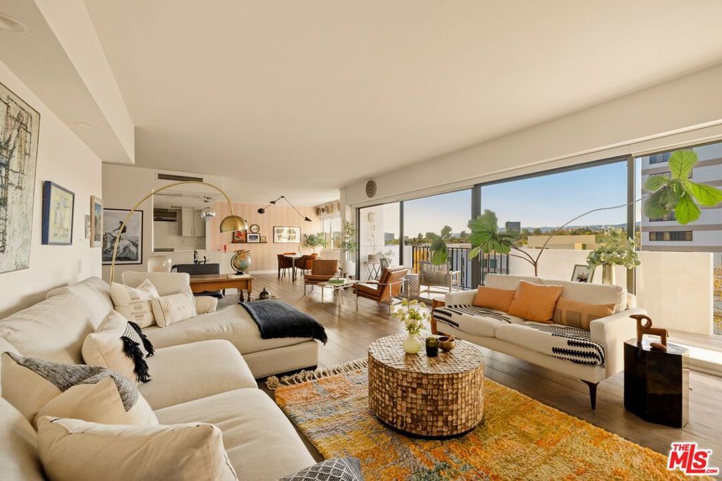 Photo of 10450 Wilshire Boulevard #7E, Los Angeles, CA 90024 (MLS # 26637361)