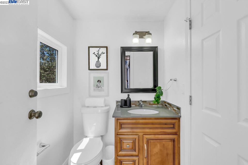 REDWOOD HEIGHTS - Residential