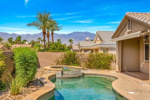Photo of 41 Vista Mirage Way, Rancho Mirage, CA 92270 (MLS # 219151478DA)
