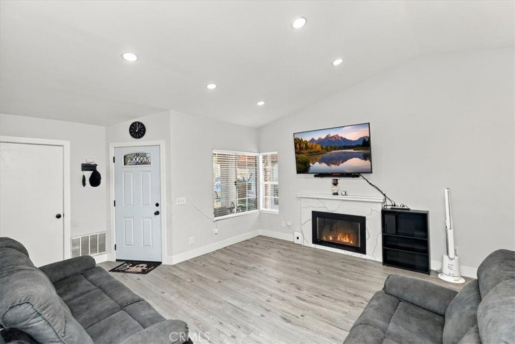 145 Appletree Drive