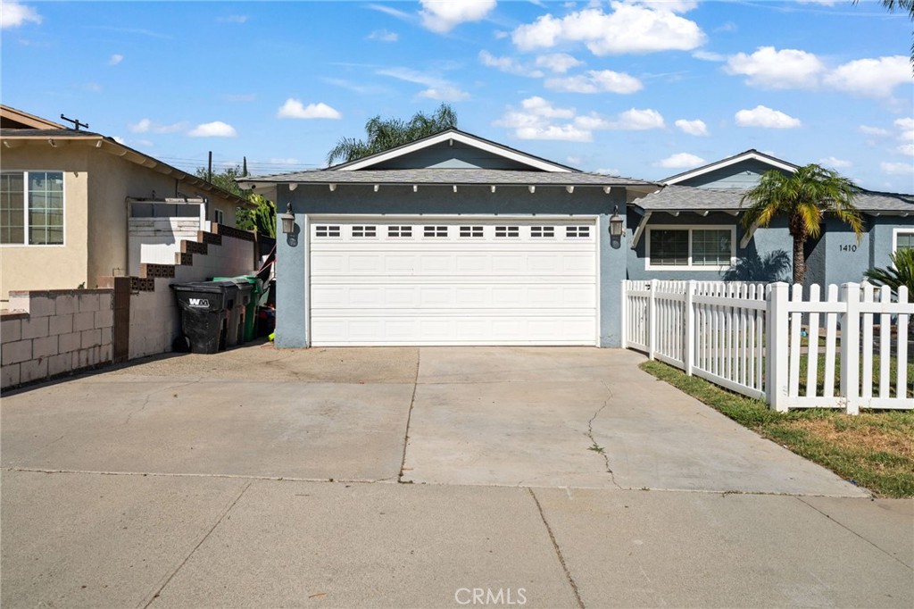 1410 Avenida Del