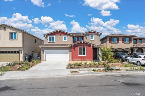 33185 Rusty Court French Valley CA 92596
