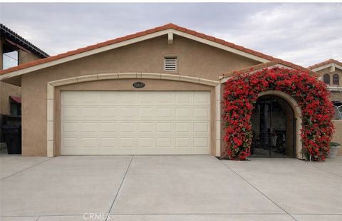 Photo of 22637 Cascade Dr, Canyon Lake, CA 92587 (MLS # OC26053683)