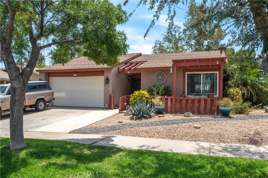 7112 Idyllwild