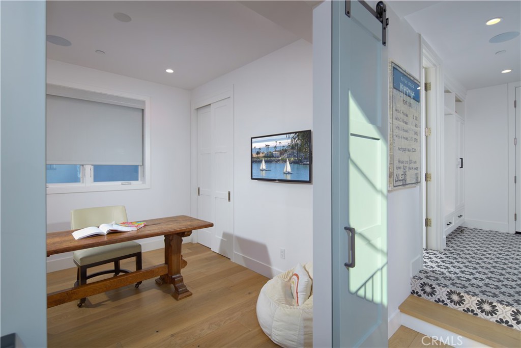 Corona del Mar North of PCH (CNHW) - Residential Lease