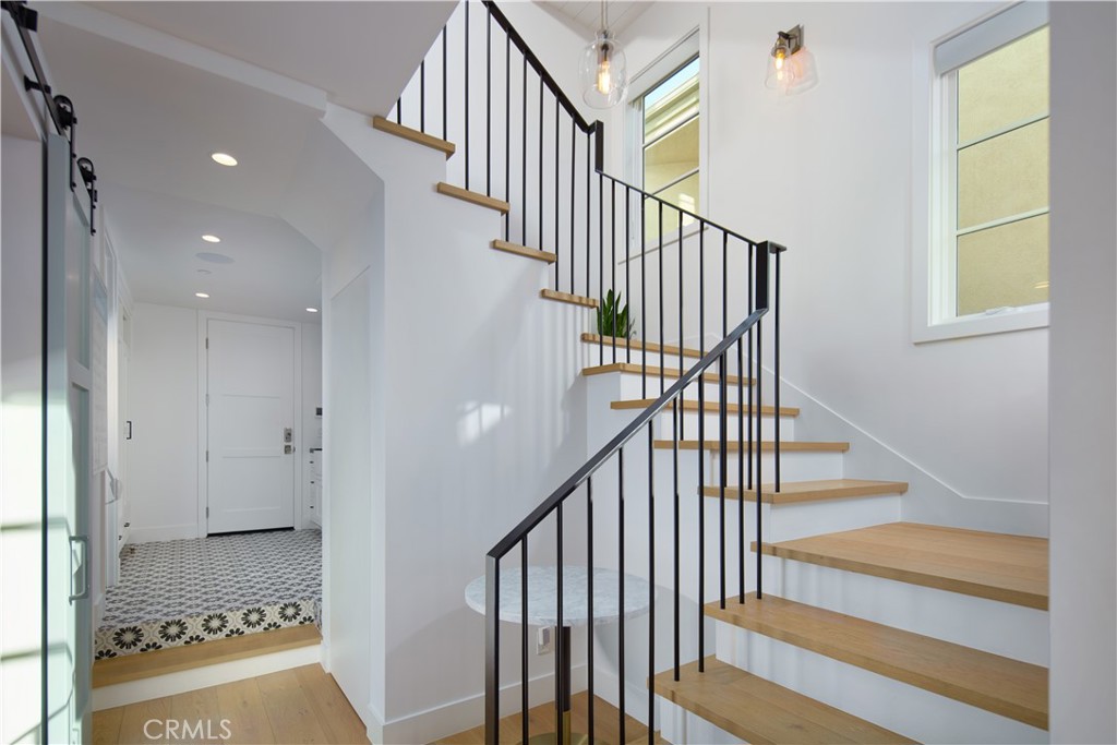 Corona del Mar North of PCH (CNHW) - Residential Lease