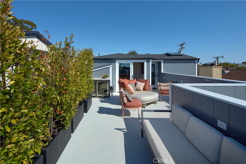 Corona del Mar North of PCH (CNHW) - Residential Lease