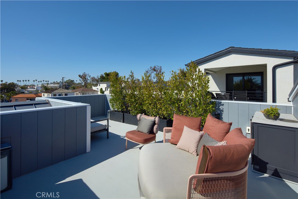 Corona del Mar North of PCH (CNHW) - Residential Lease