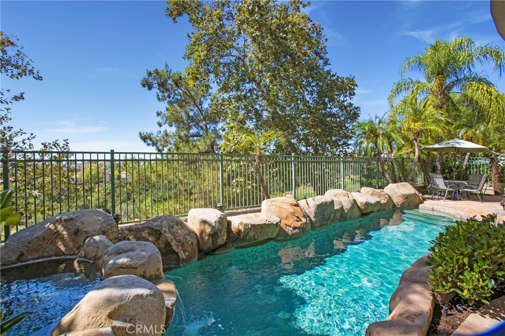 Oaks (DOK) - Residential