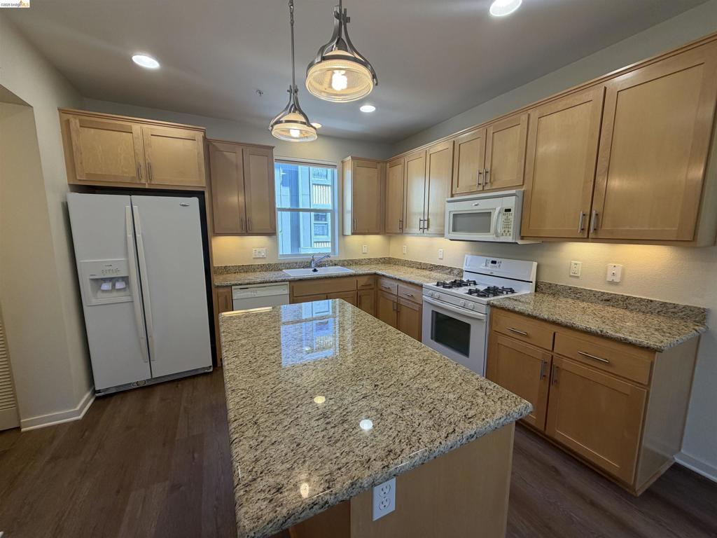 4244 Providence Ter