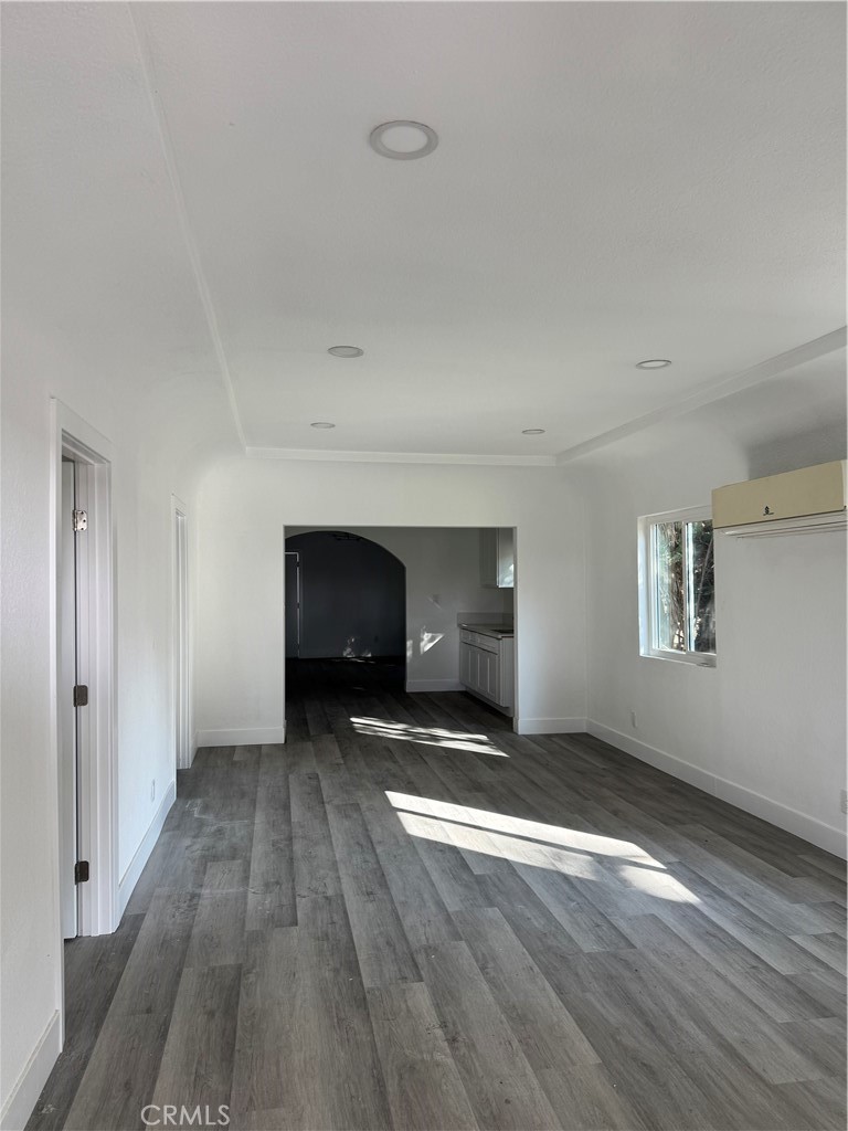 Properties 2 1354 W Congress Street